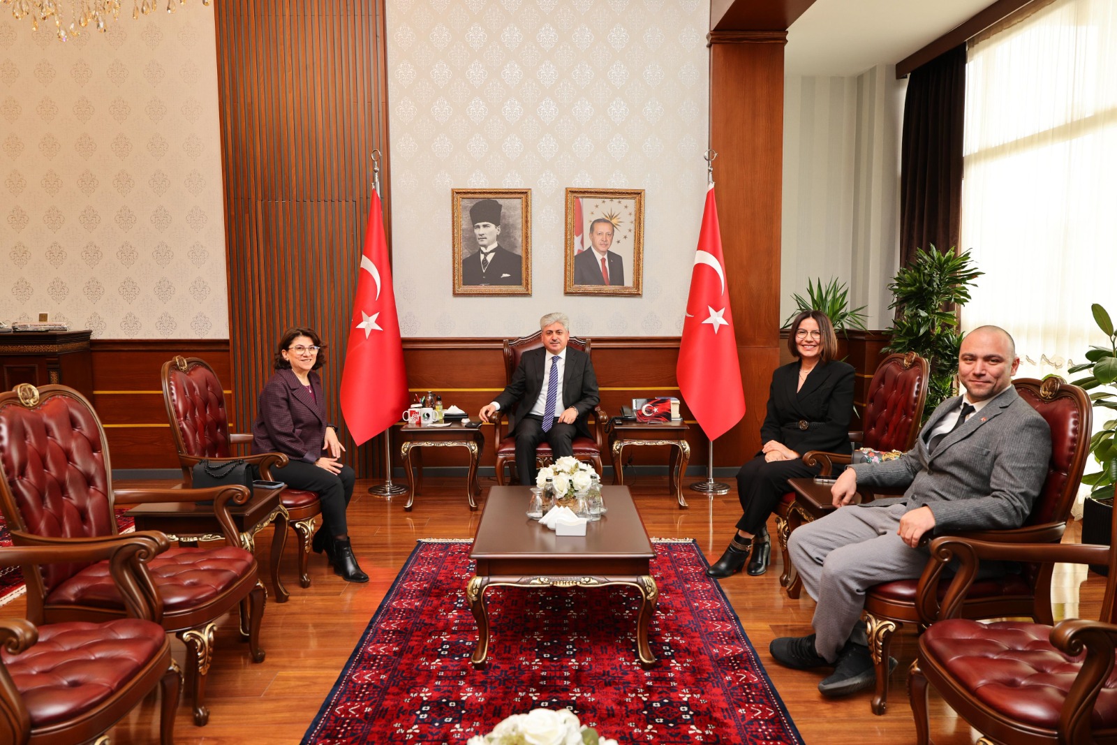 Sayın Sakarya Valisi Rahmi Doğan'ı Makamında Ziyaret Ettik